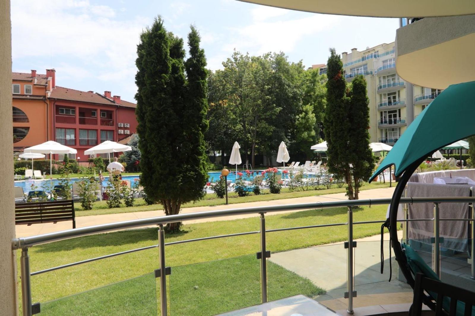 Luxury First Line Apartment With Pool By The Sea Nesebar Exterior foto