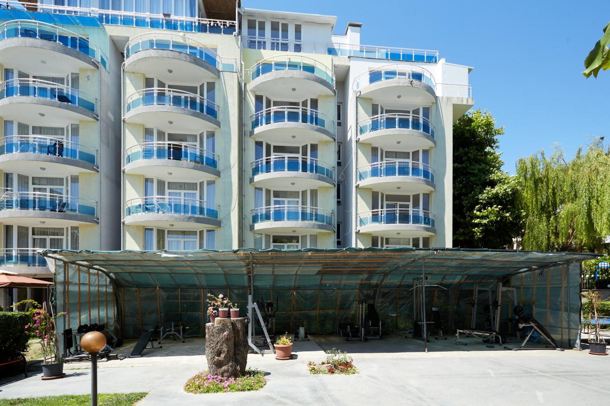 Luxury First Line Apartment With Pool By The Sea Nesebar Exterior foto